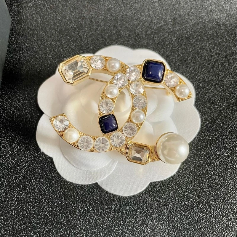 Chanel Brooches Flexible 220259