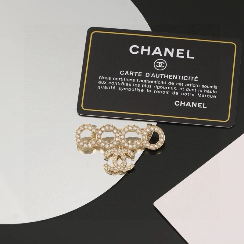 Chanel Brooches FreshLook 220251