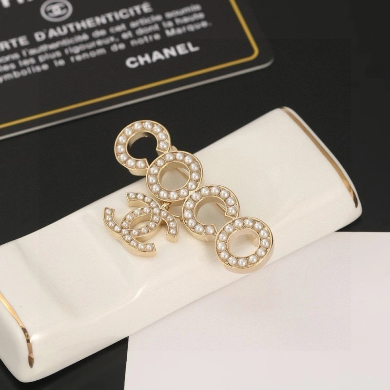 Chanel Brooches FreshLook 220251