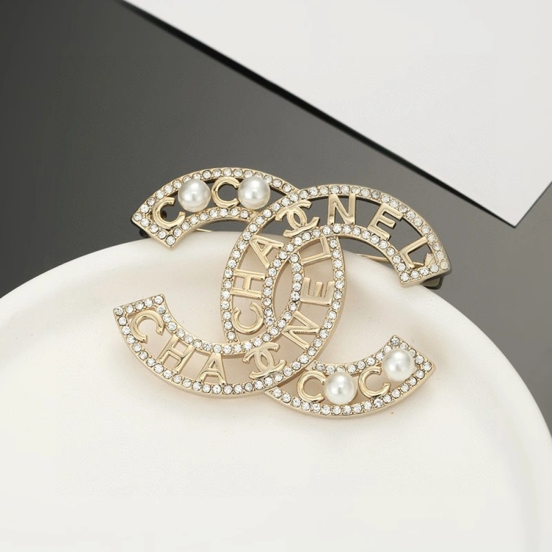 WeatherProof Chanel Brooches 220240