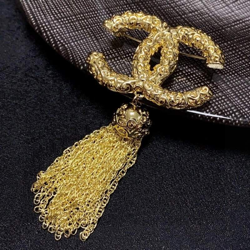 Chanel Brooches EasyMatch 220239