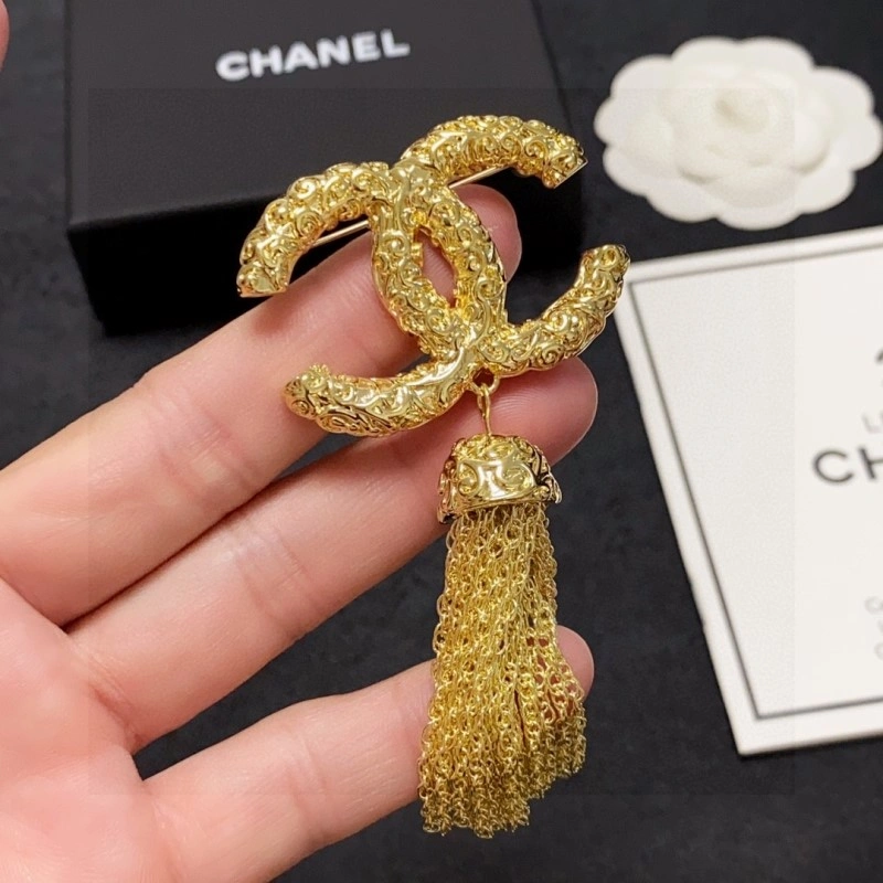 Chanel Brooches EasyMatch 220239