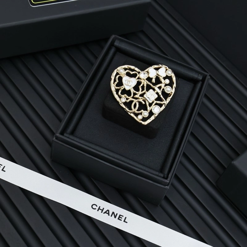 Chanel Brooches ComfortFit 220309