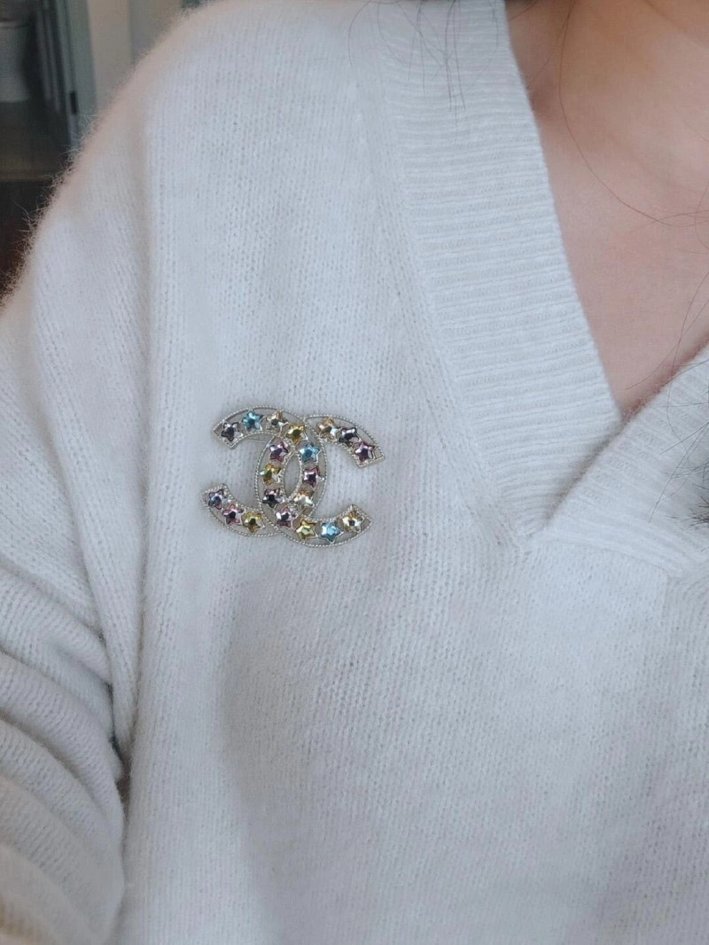 Reliable Chanel Brooches 220234