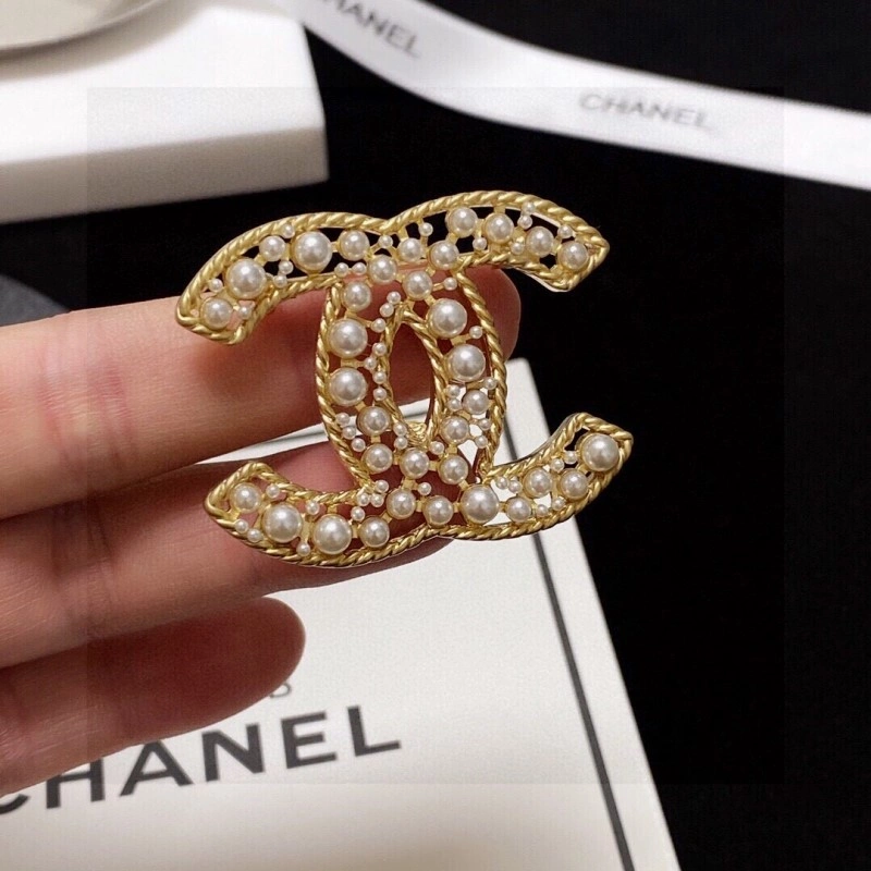 Chanel Brooches Flexible 220242