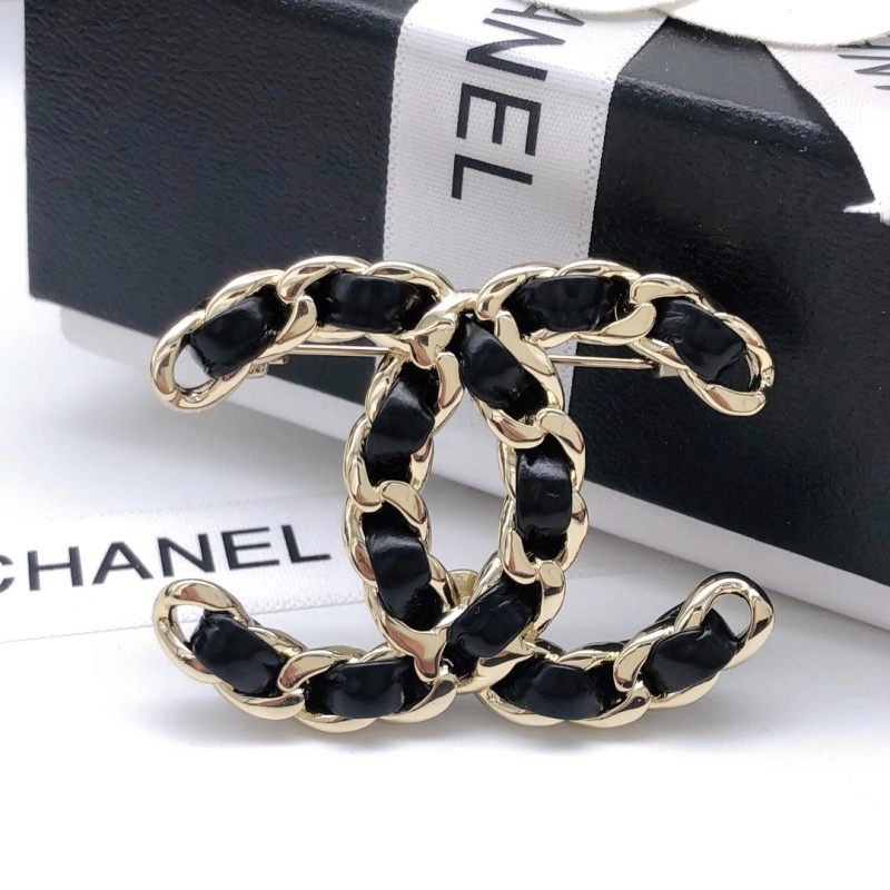 Reliable Chanel Brooches 220294
