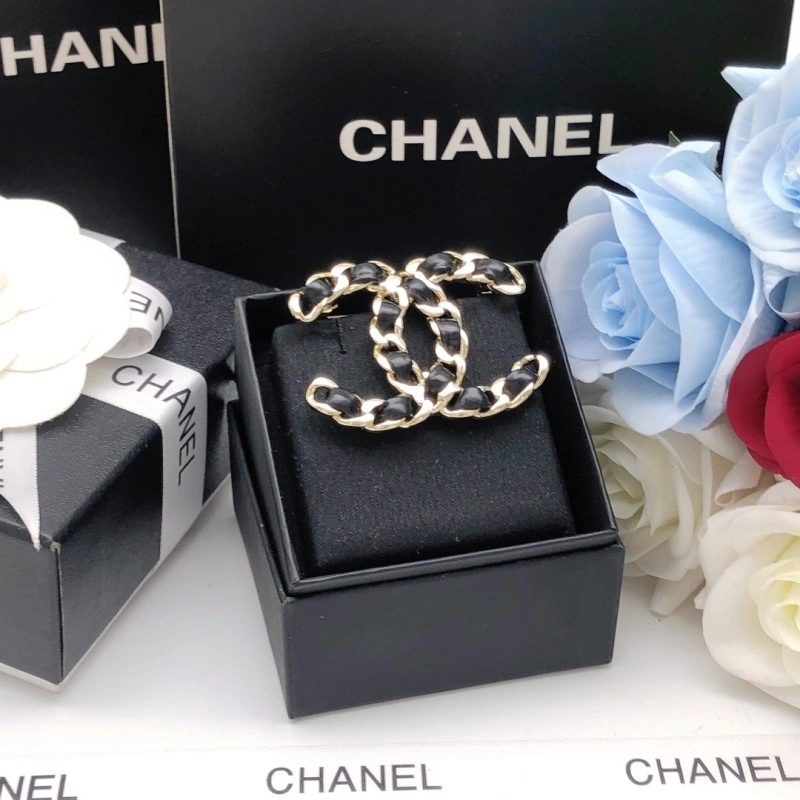 Reliable Chanel Brooches 220294