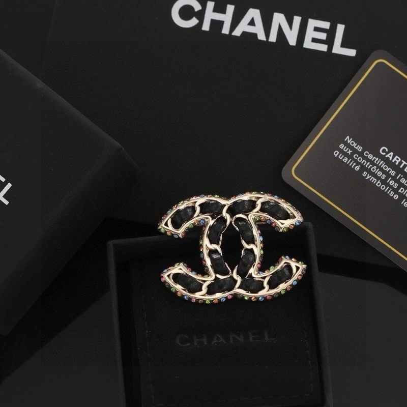Chanel Brooches StreetReady 220228