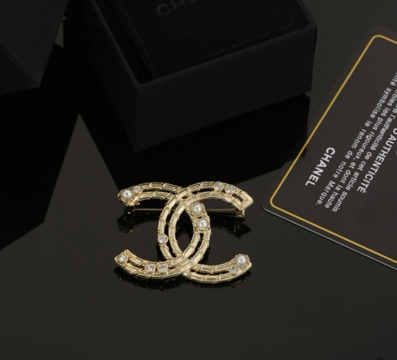 Chanel Brooches UrbanStyle 220218
