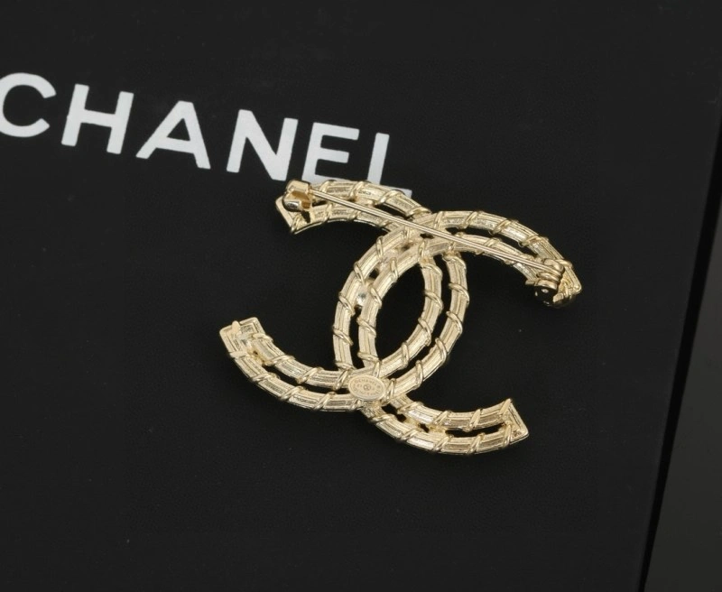 Chanel Brooches UrbanStyle 220218