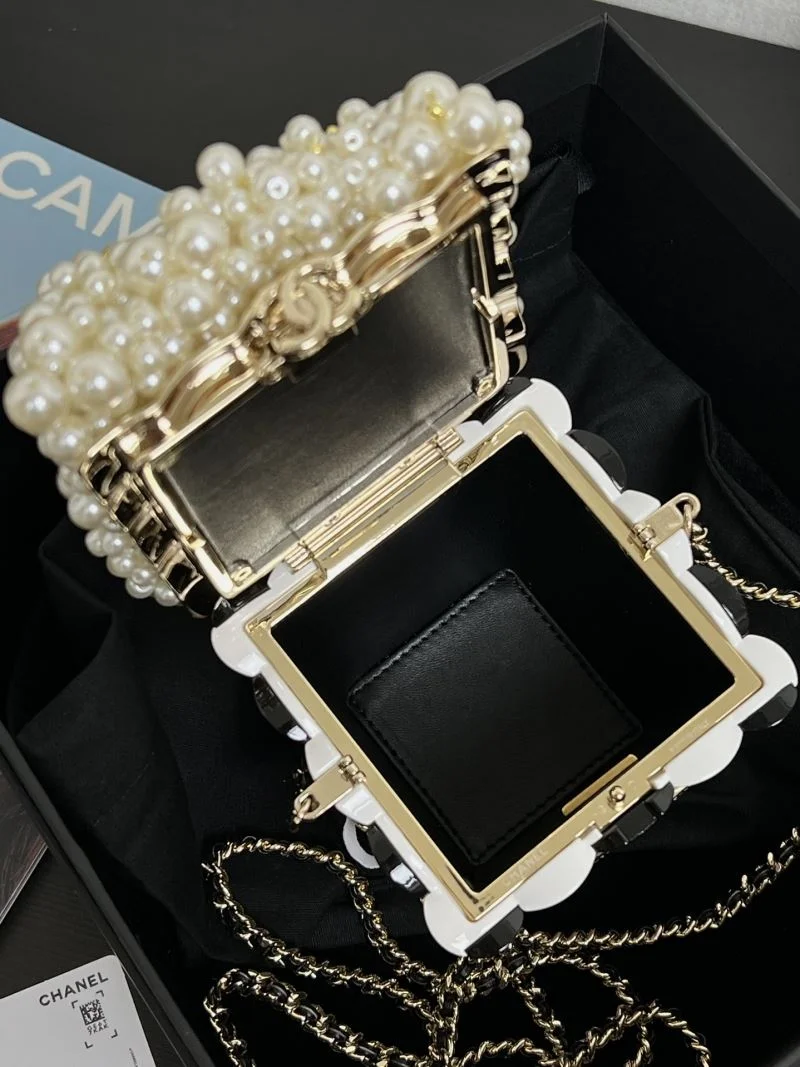 Flexible Chanel Bucket Bags 55455