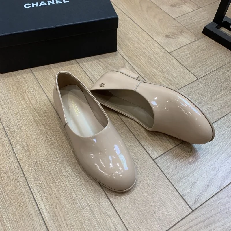 Chanel Business Shoes Sophisticated 19405