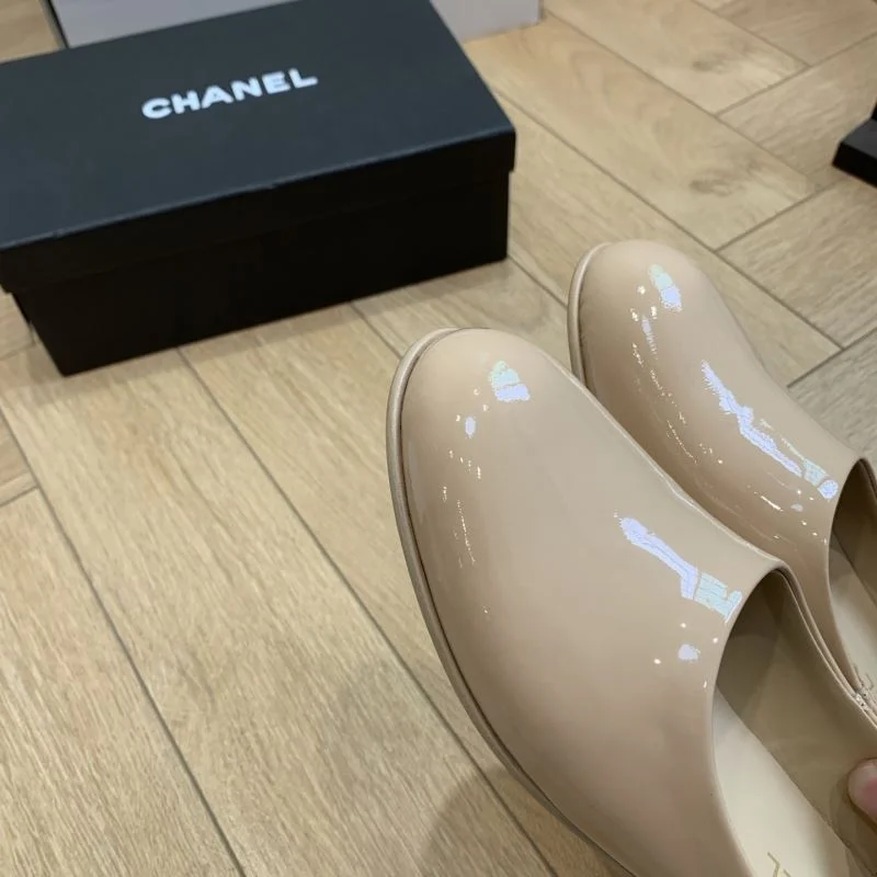 Chanel Business Shoes Sophisticated 19405