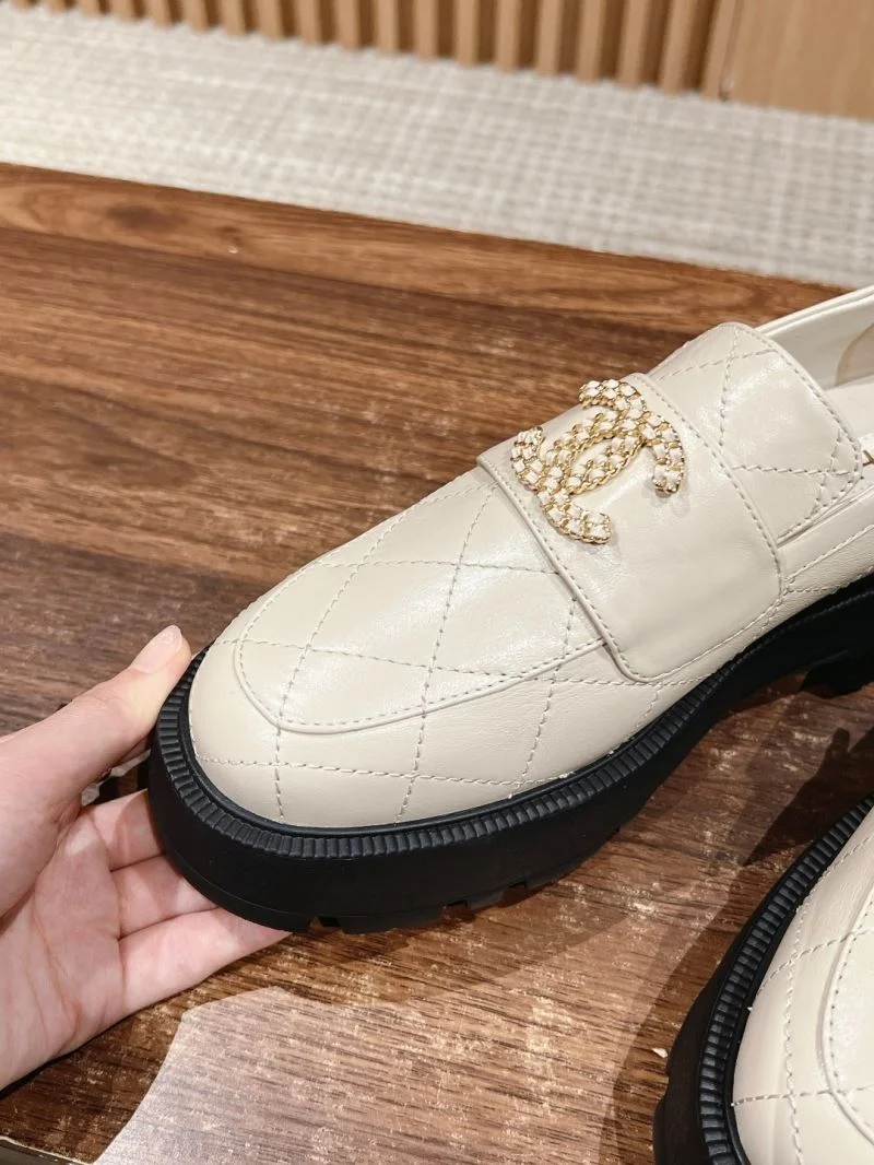 Chanel Business Shoes Fashionable 18347