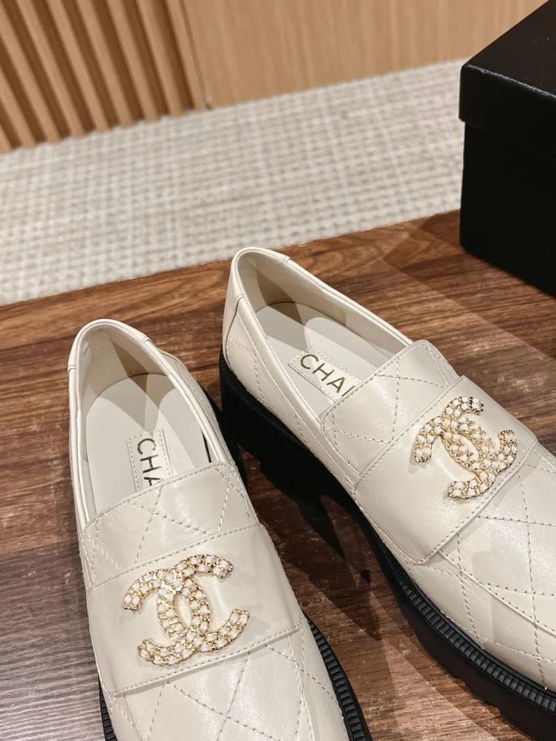 Chanel Business Shoes Fashionable 18347