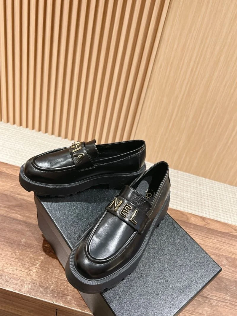 Durable Chanel Business Shoes 18351