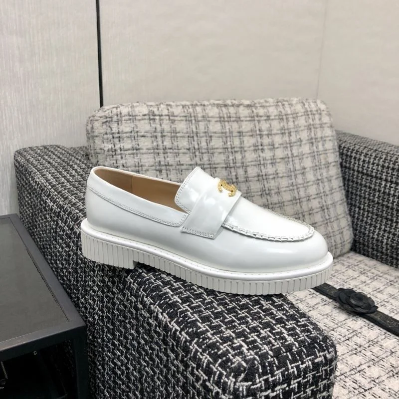 Chanel Business Shoes Vibrant 18337