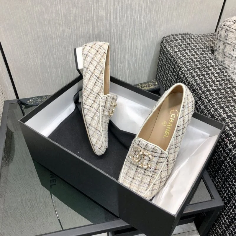 Sporty Chanel Business Shoes 18334
