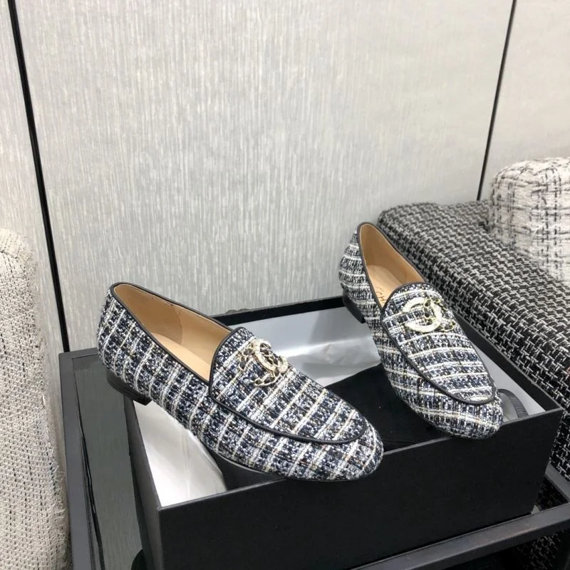 Original Chanel Business Shoes 18340