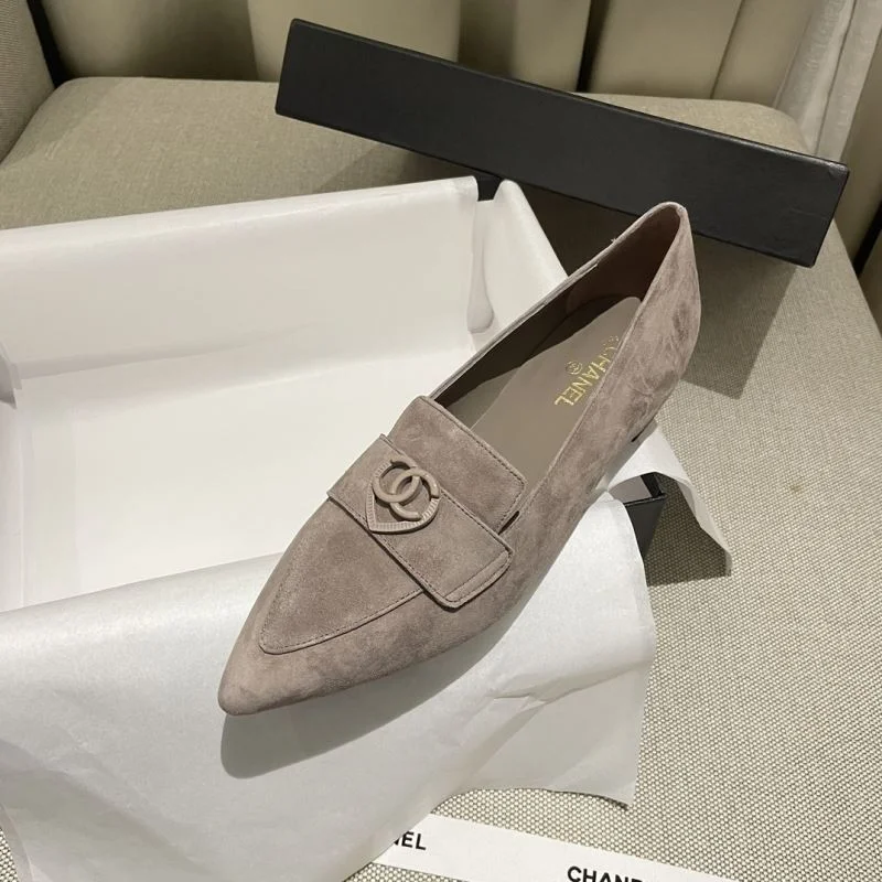 Classic Chanel Business Shoes 18327