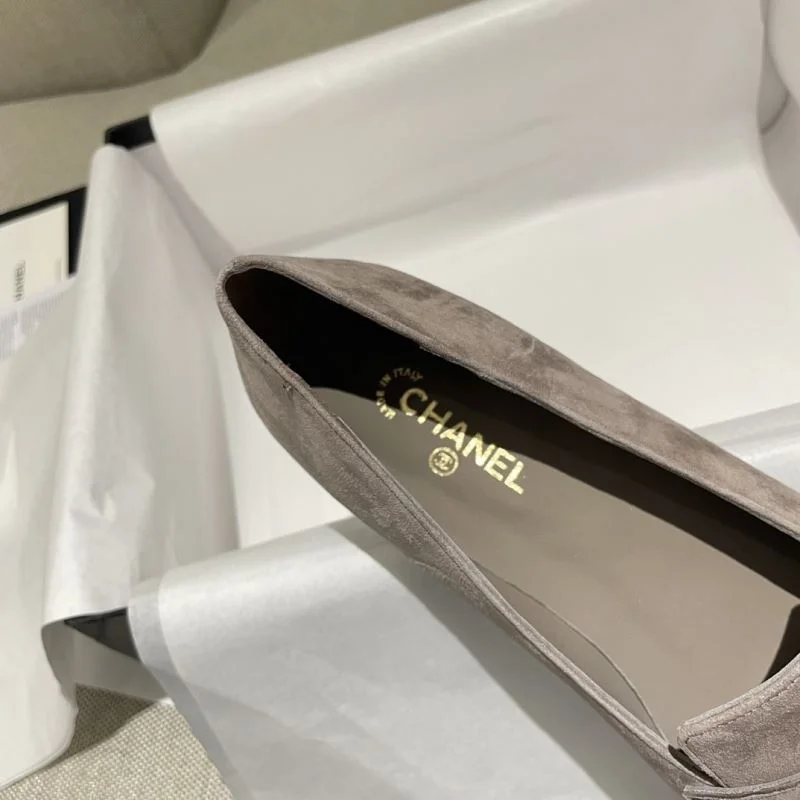 Classic Chanel Business Shoes 18327