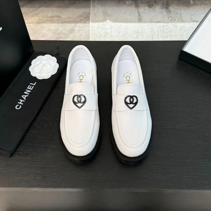 Modern Chanel Business Shoes 18385