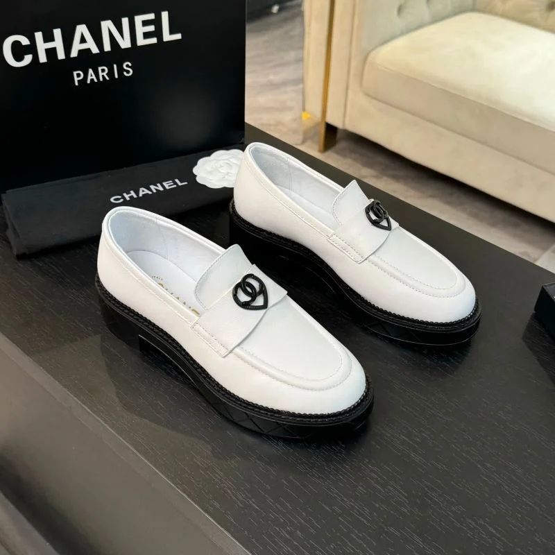 Modern Chanel Business Shoes 18385