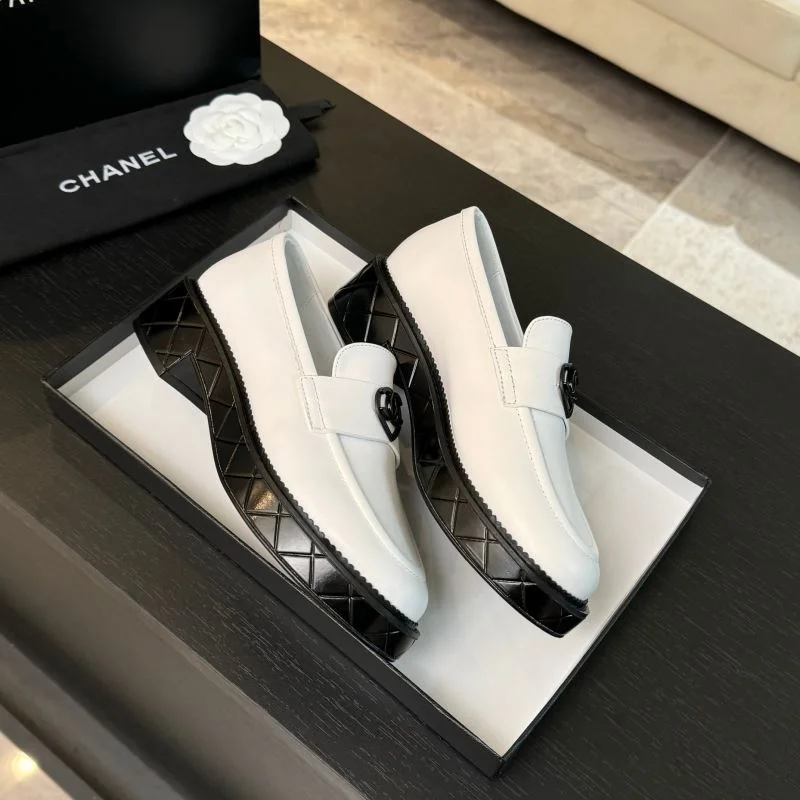 Modern Chanel Business Shoes 18385