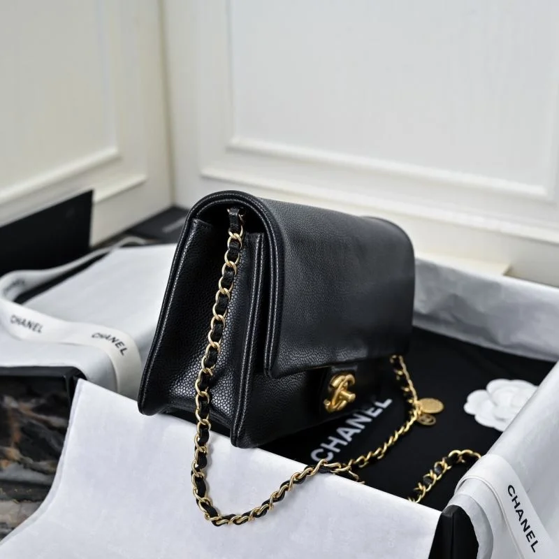 Chanel CF Series Bags Trendsetting 54105