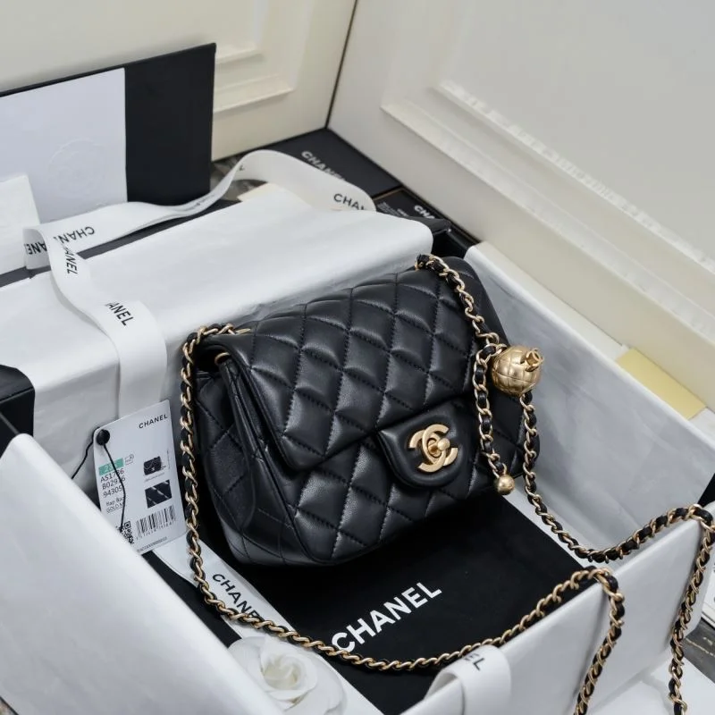 Chanel CF Series Bags Trendsetting 54081