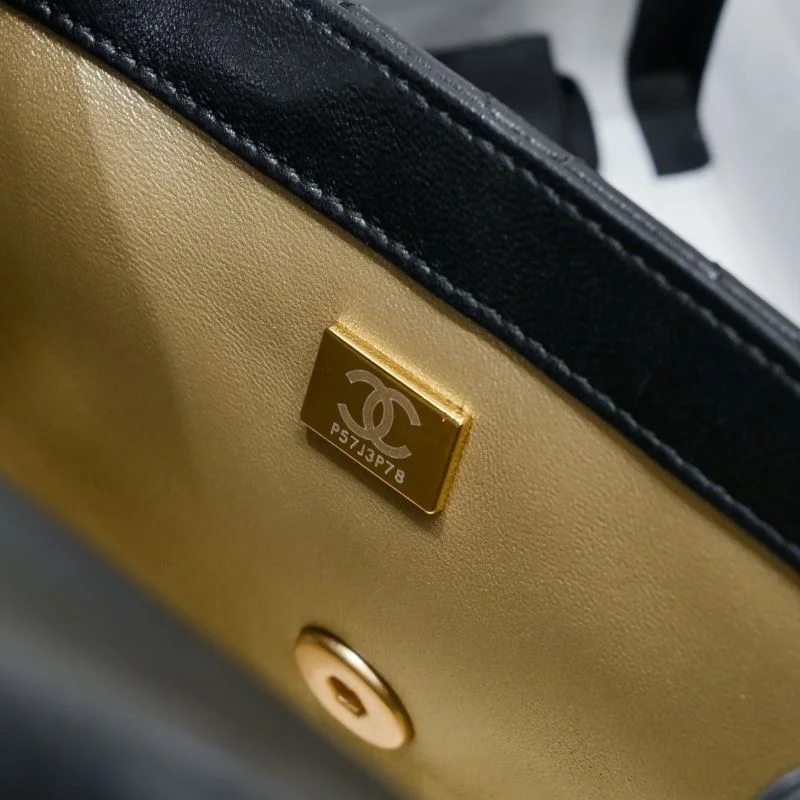 Chanel CF Series Bags Trendsetting 54081