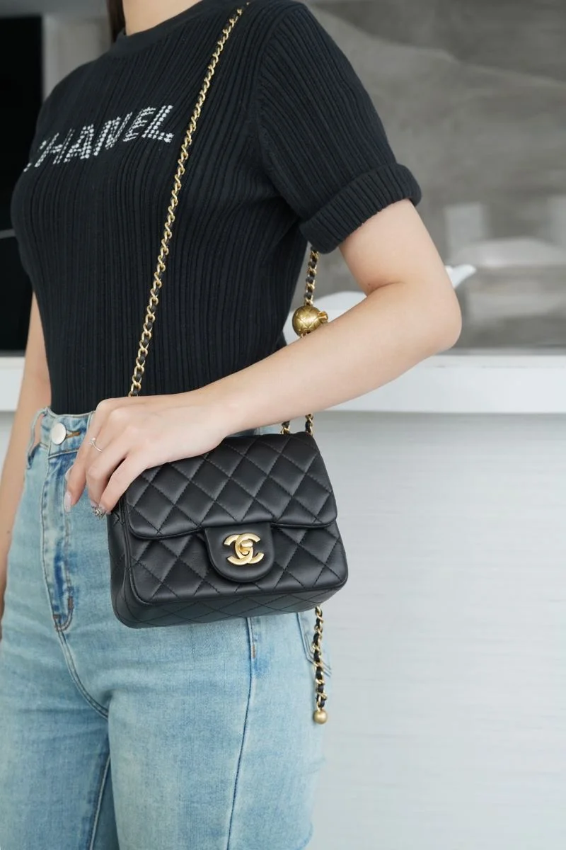 Chanel CF Series Bags Trendsetting 54081