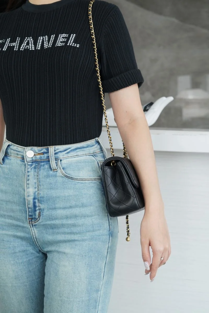 Chanel CF Series Bags Trendsetting 54081