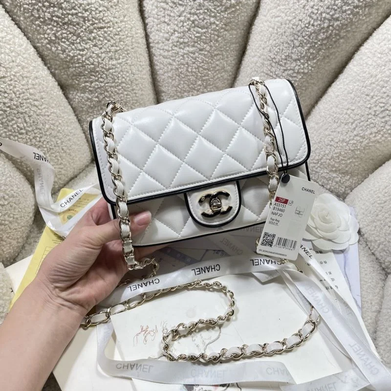 Minimalist Chanel CF Series Bags 53512