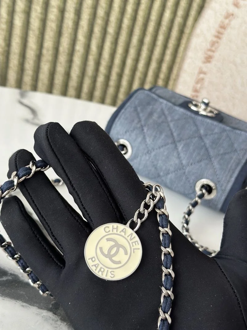 Trendsetting Chanel CF Series Bags 53459