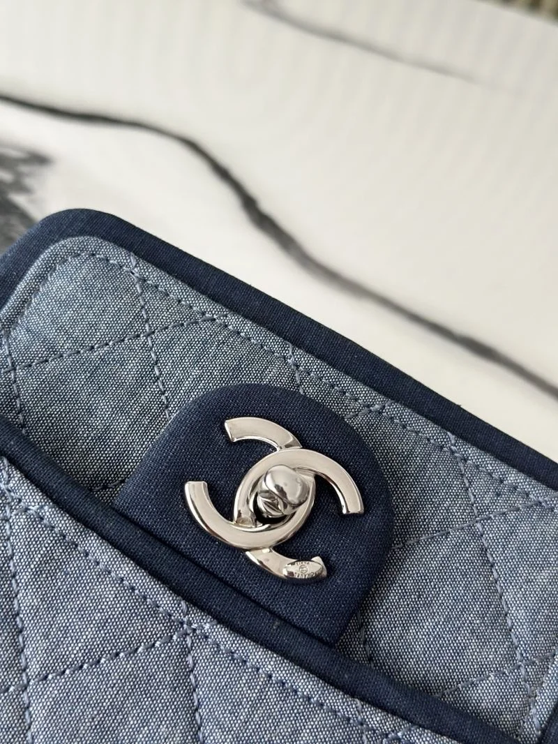 Trendsetting Chanel CF Series Bags 53459