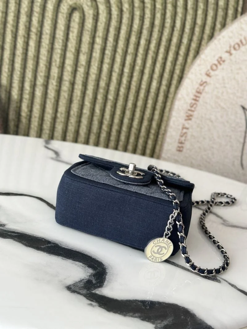 Trendsetting Chanel CF Series Bags 53459