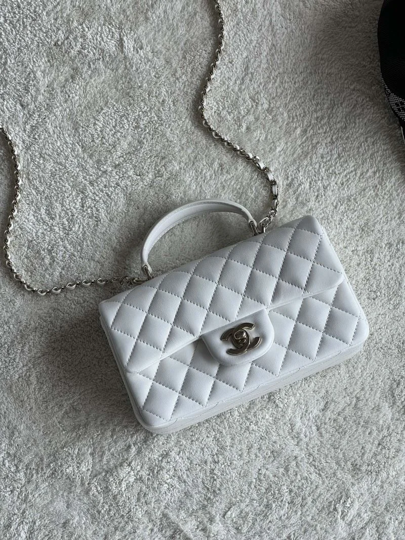 Sophisticated Chanel CF Series Bags 53484
