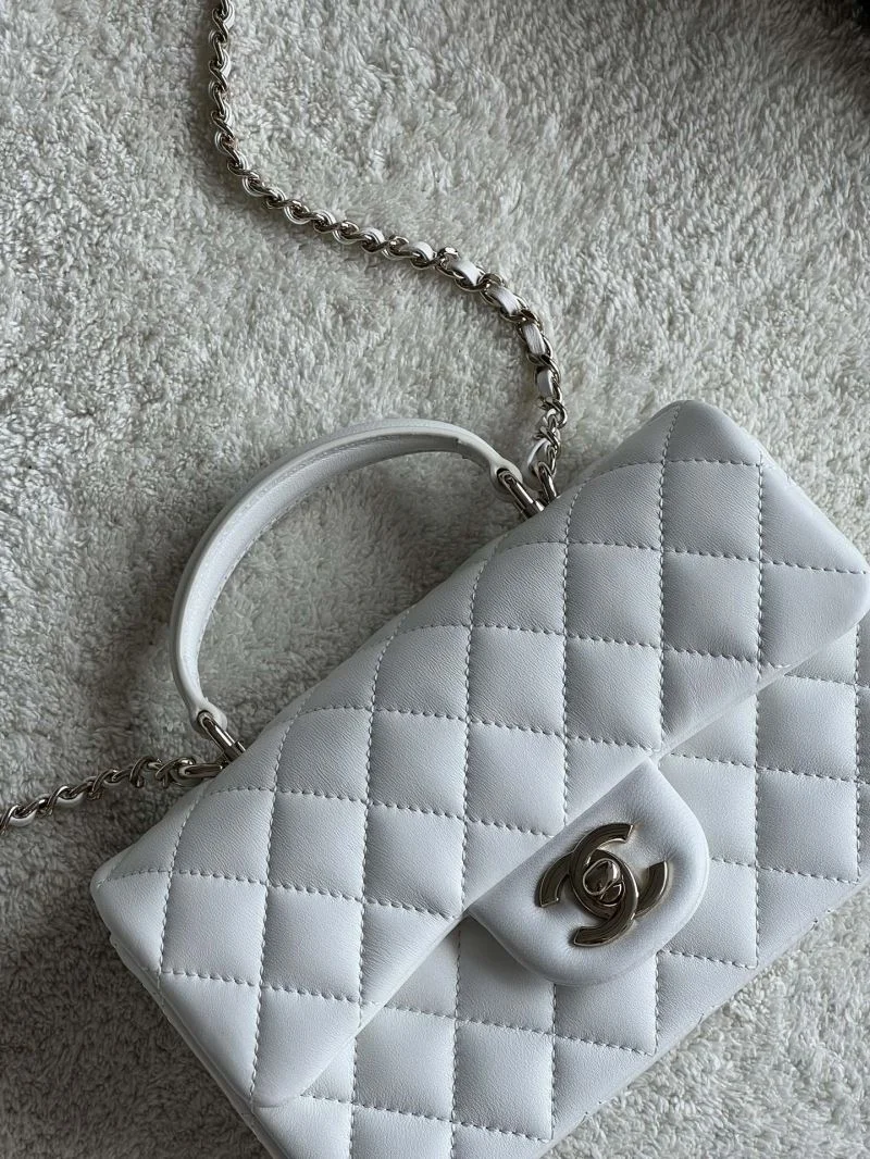 Sophisticated Chanel CF Series Bags 53484