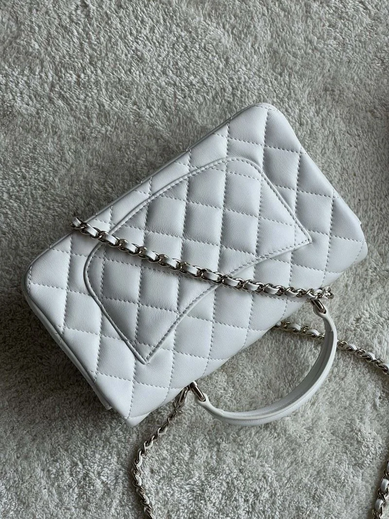Sophisticated Chanel CF Series Bags 53484