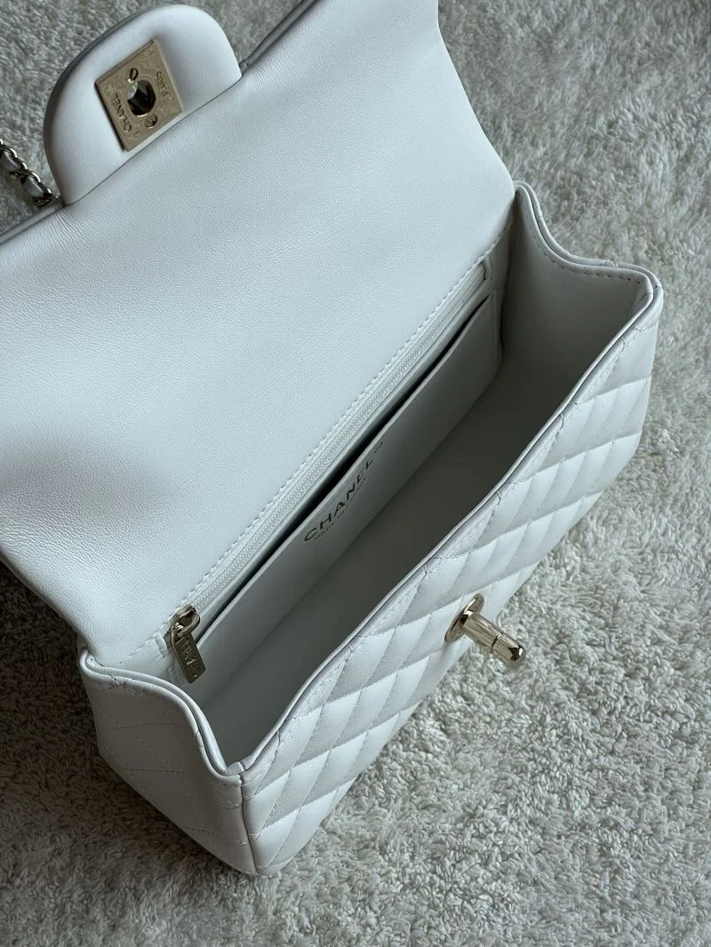 Sophisticated Chanel CF Series Bags 53484