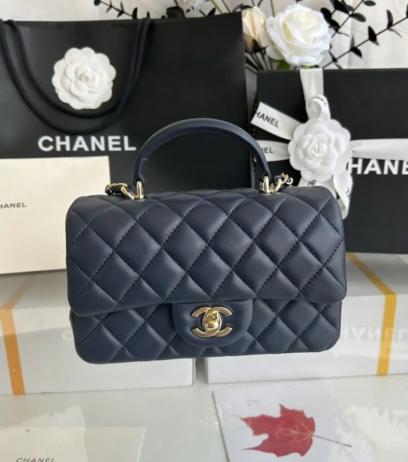 Fashionable Chanel CF Series Bags 55424