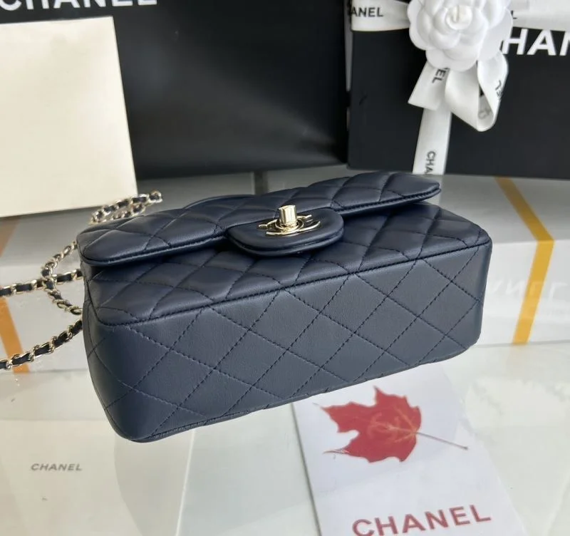 Fashionable Chanel CF Series Bags 55424
