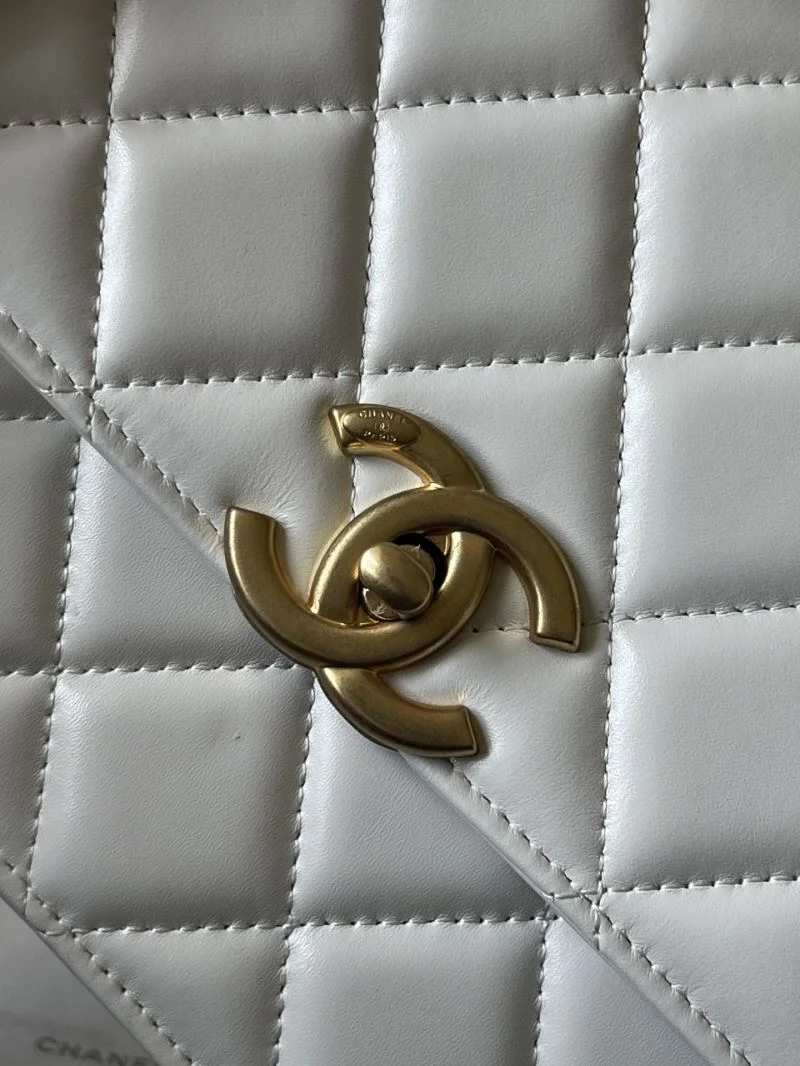 Sleek Chanel CF Series Bags 55317