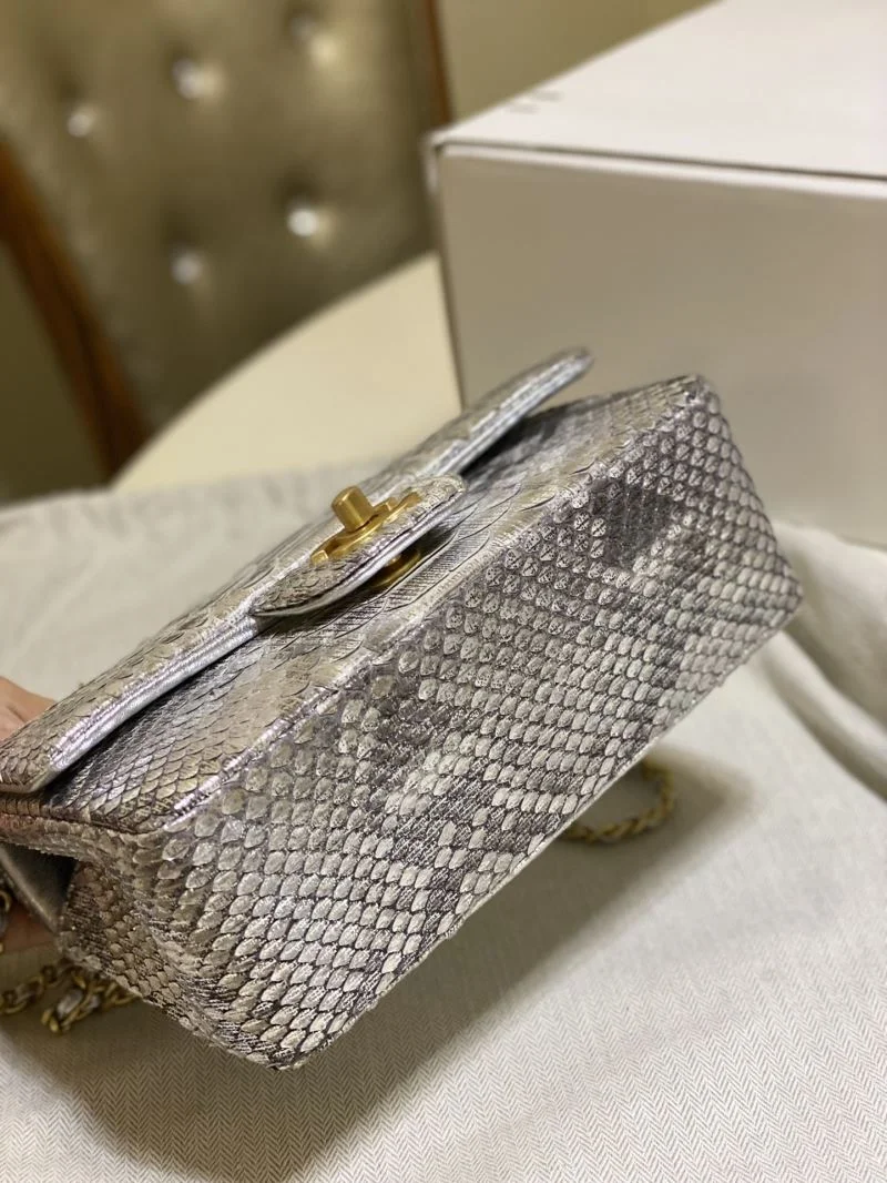 Comfortable Chanel CF Series Bags 55270