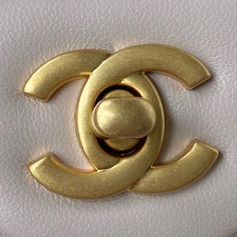 Chanel CF Series Bags Trendsetting 55231