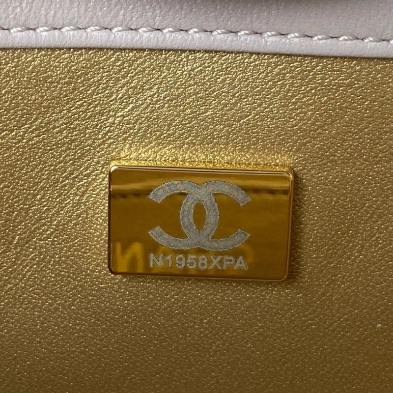 Chanel CF Series Bags Trendsetting 55231