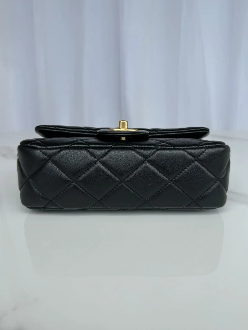 Breathable Chanel CF Series Bags 55179