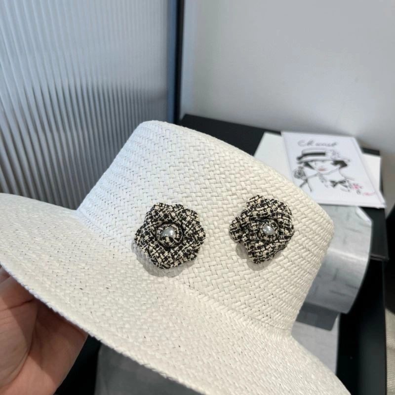Breathable Chanel Caps 261510