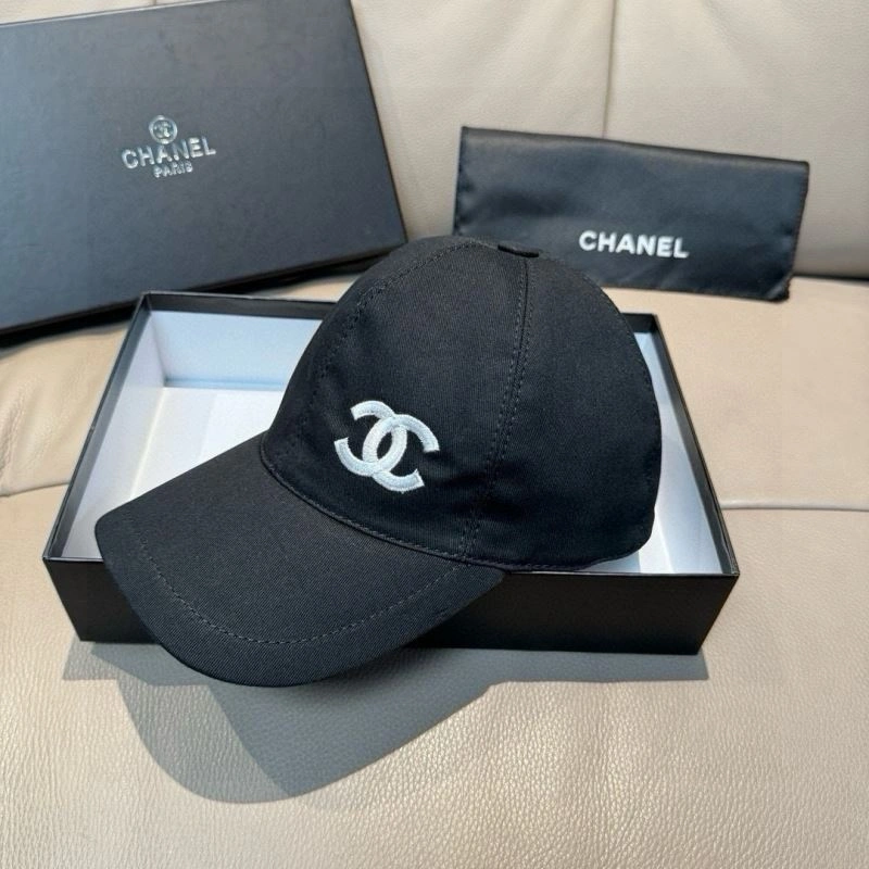 Chanel Caps Effortless 261483